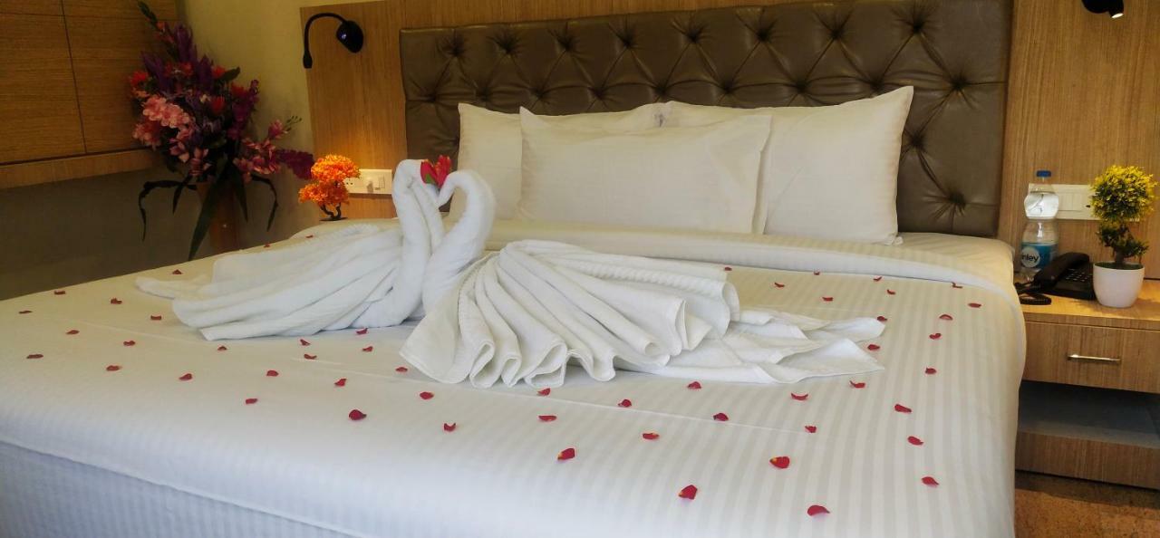 Amutham Residency Hotel Tiruchirappalli Buitenkant foto