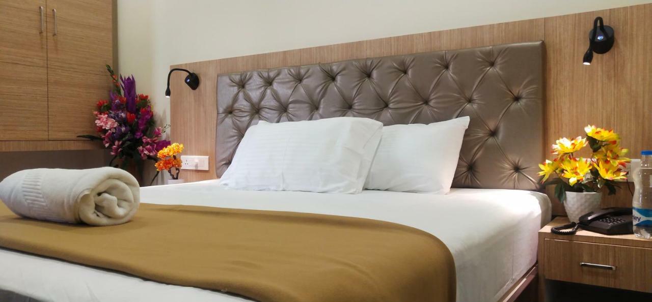 Amutham Residency Hotel Tiruchirappalli Buitenkant foto